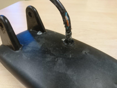 Broken transducer cable (gland) ila_rendered